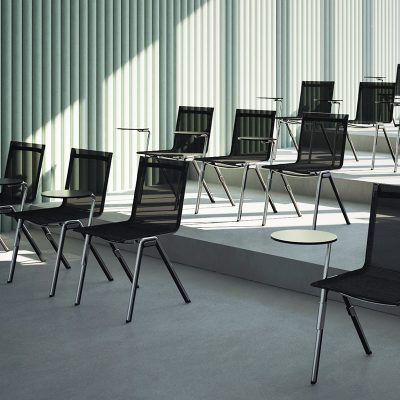 g_blaq_schreibtablar_szene